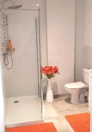 Διαμέρισμα Avec Piscine Privee Couverte Chauffee Et Jaccuzi